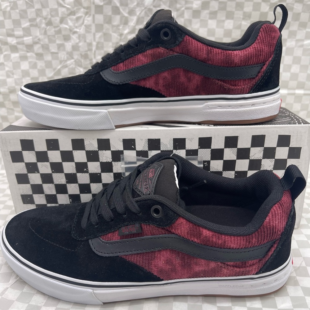 Vans WMNS Kyle Walker
Corduroy Tie-Dye/Black/White Sneakers 
VN0A5JIEX4C